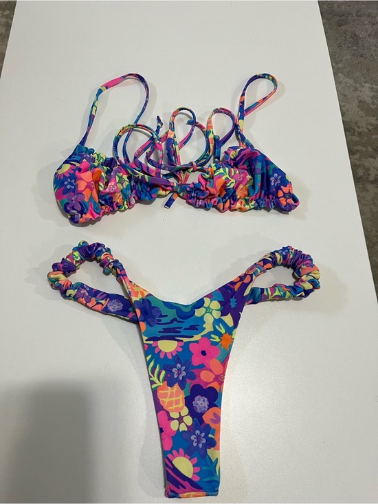 Kulani Kinis Other - Kulani Kinis Bikini